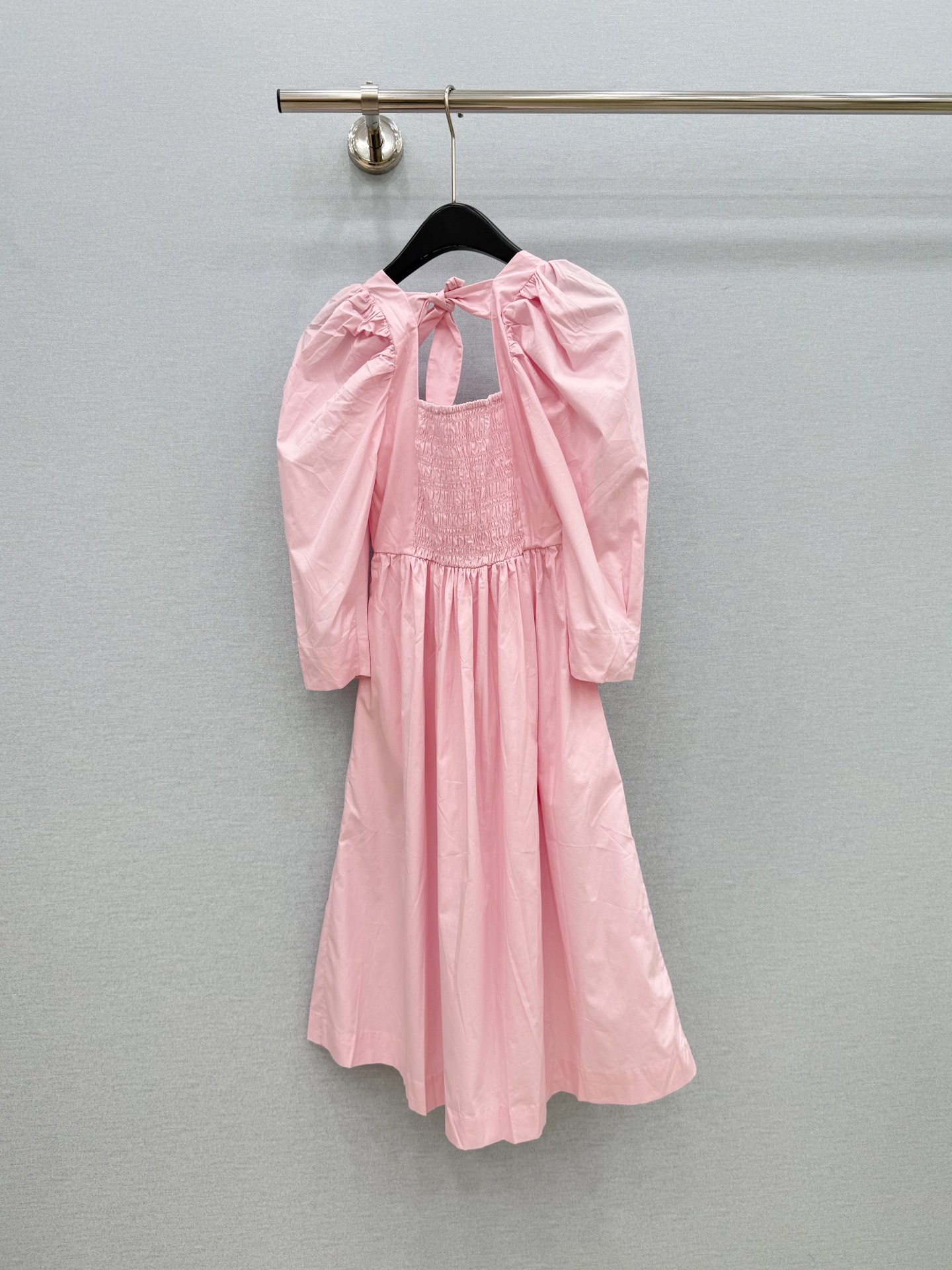 🛒𝐍𝐄𝐖 · 𝟐𝟎𝟐6/爆款现货原单品质  小众*｜2026新品打揽泡泡袖连衣裙高端设计 高级肌理细腻 