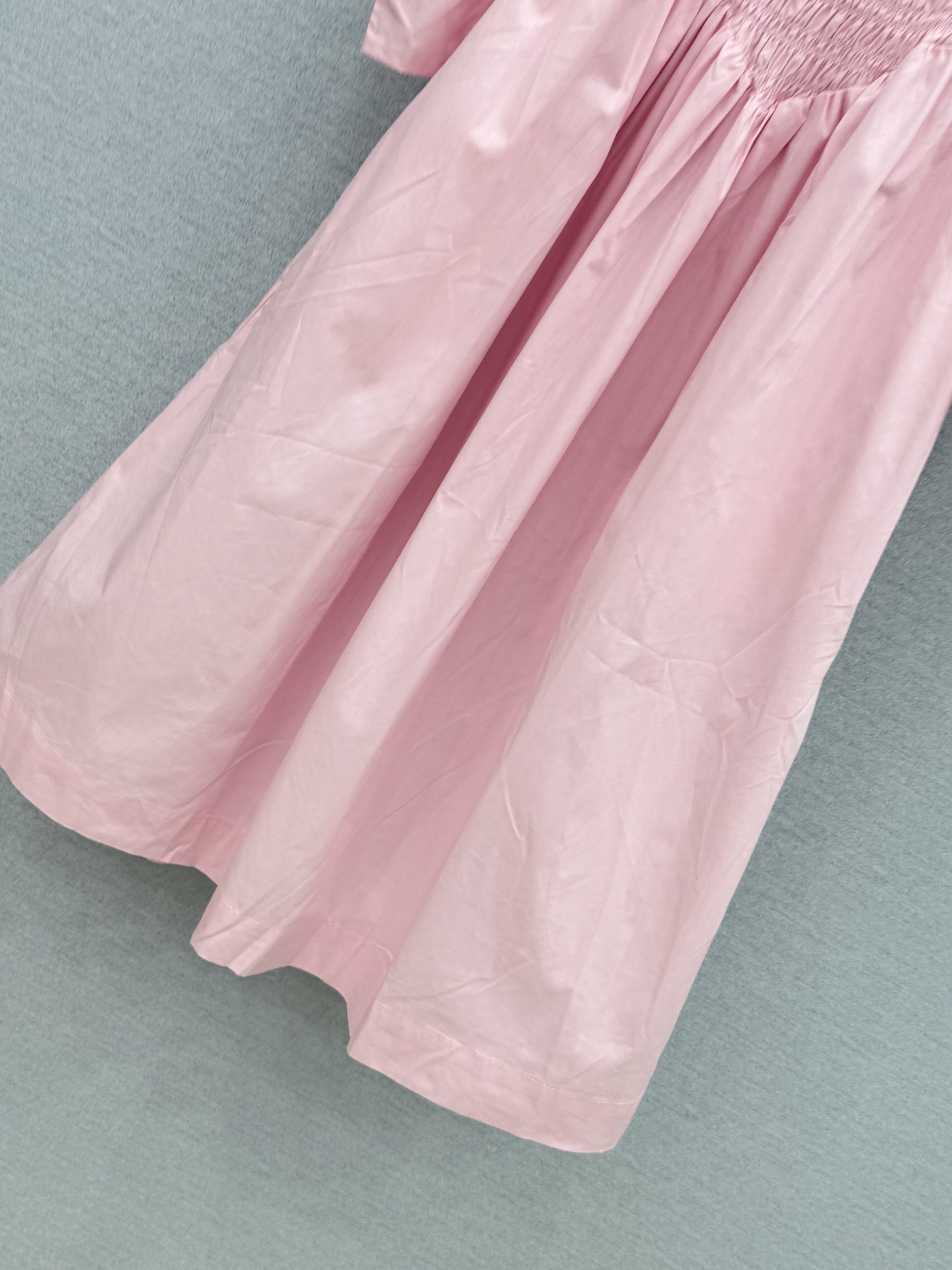 🛒𝐍𝐄𝐖 · 𝟐𝟎𝟐6/爆款现货原单品质  小众*｜2026新品打揽泡泡袖连衣裙高端设计 高级肌理细腻 