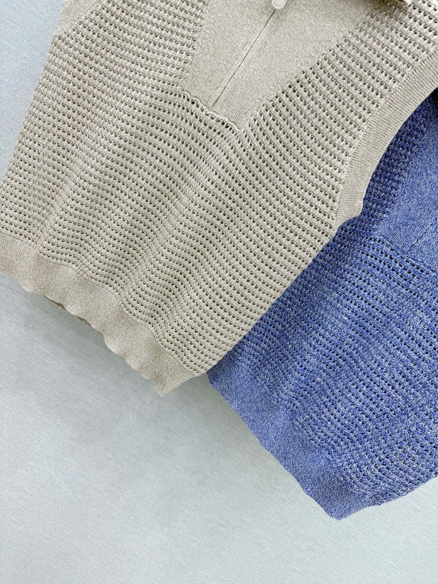 🛒𝐍𝐄𝐖 · 𝟐𝟎𝟐6/爆款现货【原单品质】小众｜2026新款半拉链针织衫老钱风穿搭  配西裤绝美定制面