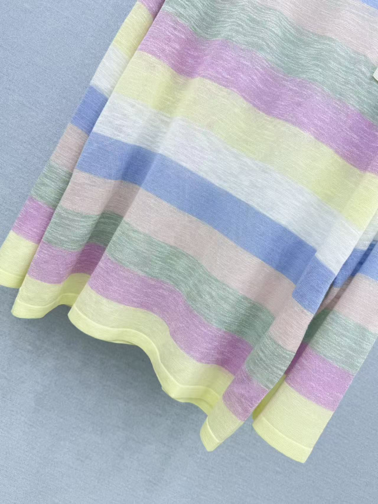 🛒𝐍𝐄𝐖 · 𝟐𝟎𝟐6/爆款现货【春夏上新】 设计师小众｜2026新款针织罩衫高订面料，百搭慵懒版型  