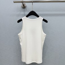 🛒𝐍𝐄𝐖 · 𝟐𝟎𝟐6/爆款现货【原单品质】小众|2026新款刺绣背心云感舒适的系列!上身的触感谁穿谁知 🛒𝐍𝐄𝐖 · 𝟐𝟎𝟐6/爆款现货【原单品质】小众|2026新款刺绣背心云感舒适的系列!上身的触感谁穿谁知