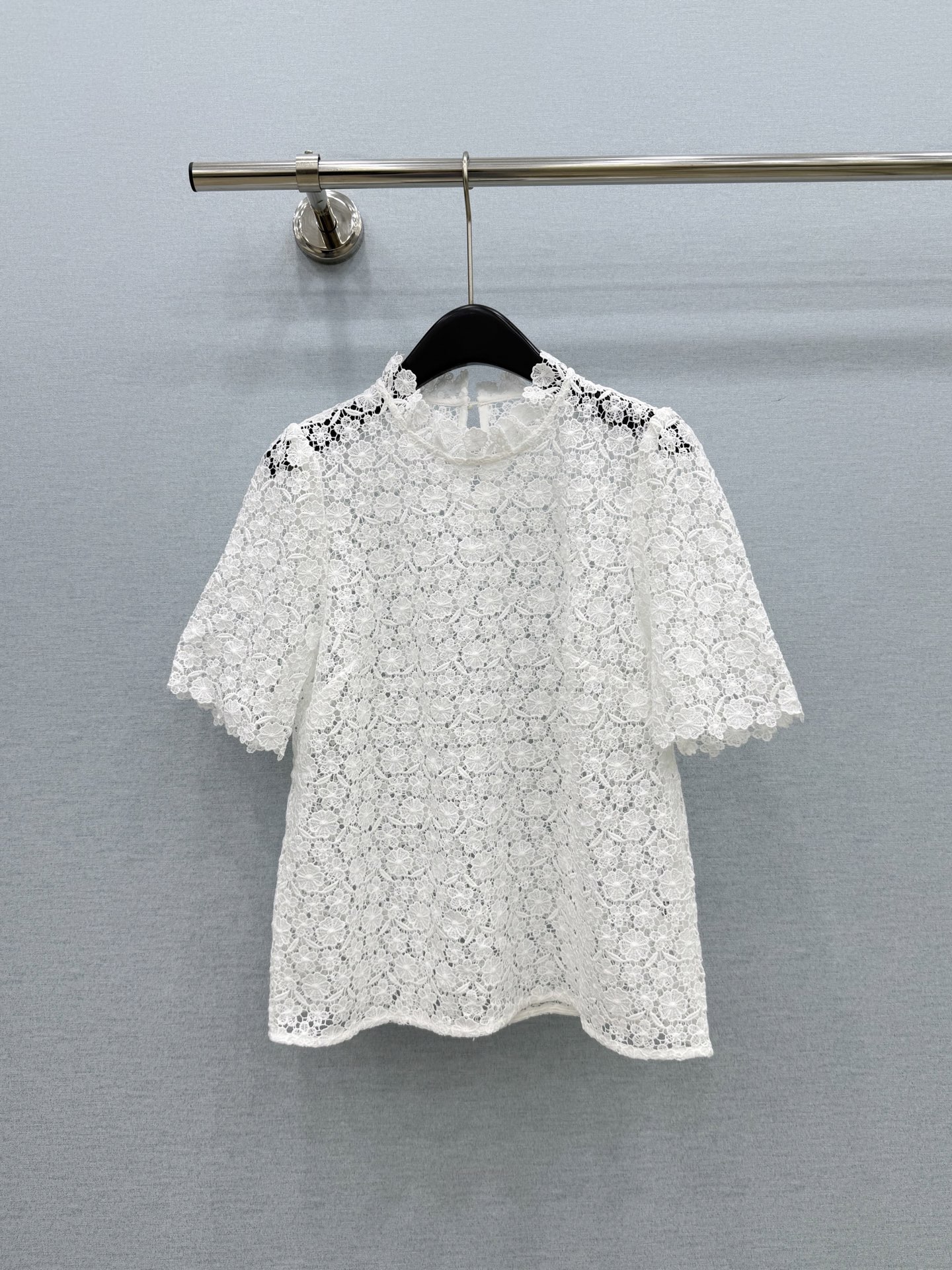🛒𝐍𝐄𝐖 · 𝟐𝟎𝟐6/爆款现货原单品质  小众*｜2026新款镂空水溶绣花边衬衫精致版型，高级肌理细腻
