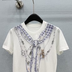🛒𝐍𝐄𝐖 · 𝟐𝟎𝟐6/爆款现货【春夏上新】 设计师小众|2026新款印花短袖T恤高订面料,百搭版型 🛒𝐍𝐄𝐖 · 𝟐𝟎𝟐6/爆款现货【春夏上新】 设计师小众|2026新款印花短袖T恤高订面料,百搭版型