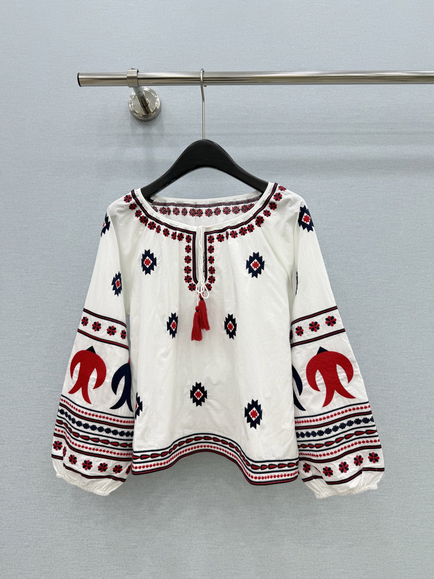 🛒𝐍𝐄𝐖 · 𝟐𝟎𝟐6/爆款现货原单品质  小众*｜2026新品波西米亚风刺绣衬衫精致版型，高级肌理细腻
