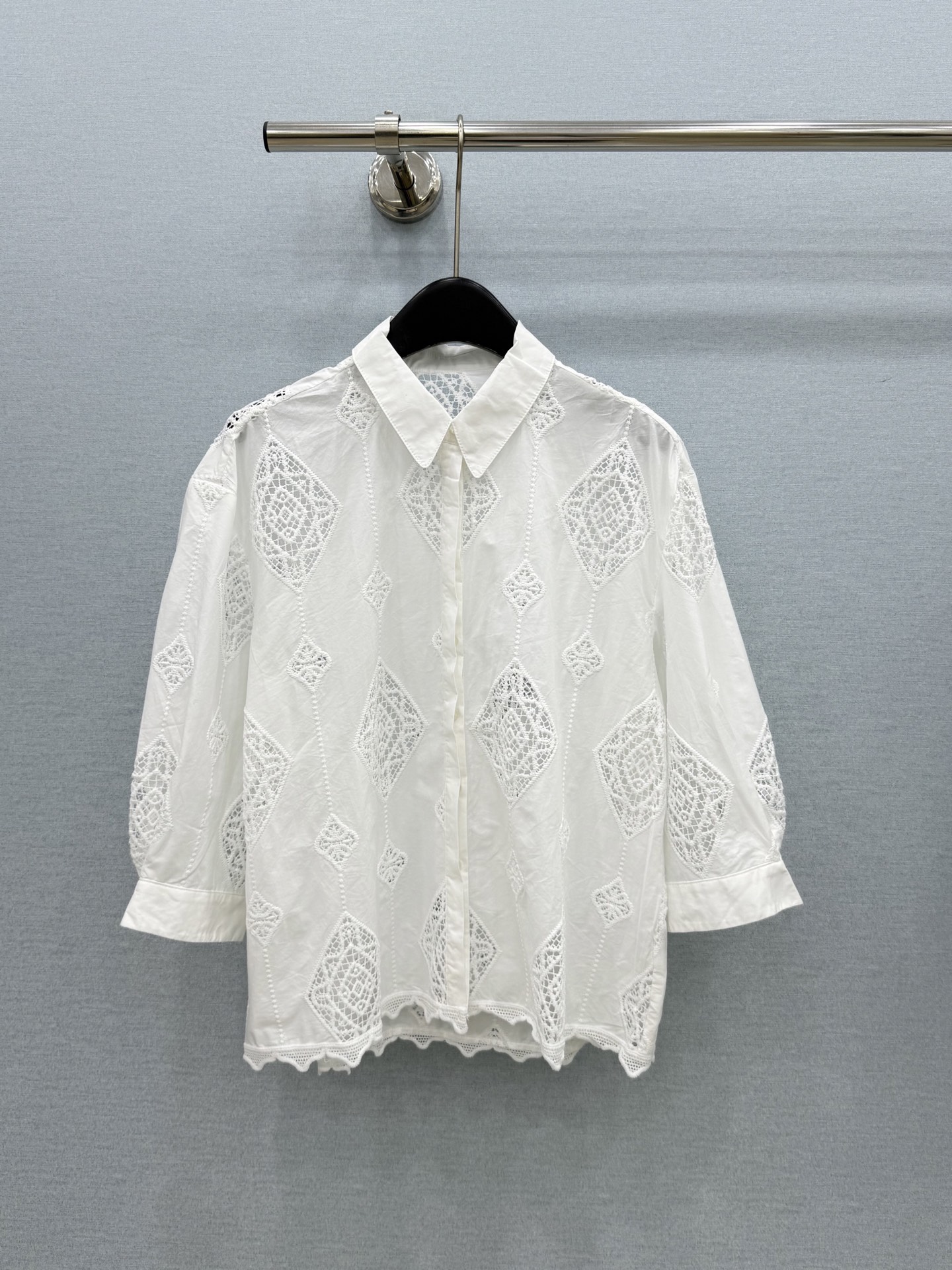 🛒𝐍𝐄𝐖 · 𝟐𝟎𝟐6/爆款现货原单品质  小众*｜2026新品水溶拼接菱格刺绣衬衫 系列款精致版型，高