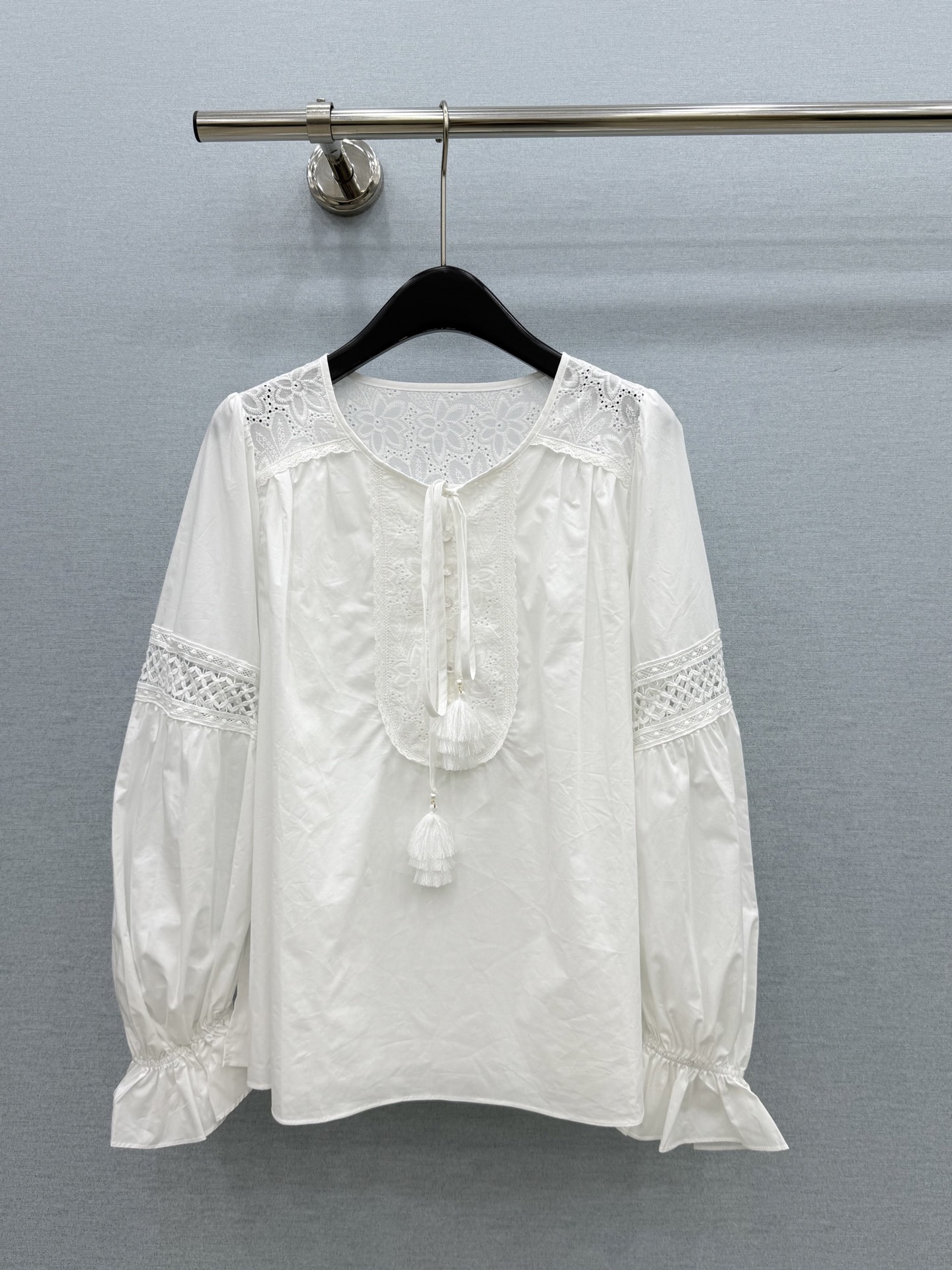 🛒𝐍𝐄𝐖 · 𝟐𝟎𝟐6/爆款现货原单品质  小众*｜2026新品水溶拼接系带衬衫短裤套装精致版型，高级肌