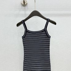 🛒𝐍𝐄𝐖 · 𝟐𝟎𝟐6/爆款现货【原版定制】Pra*|26新品短袖条纹针织吊带 系列款精致版型上身巨显 🛒𝐍𝐄𝐖 · 𝟐𝟎𝟐6/爆款现货【原版定制】Pra*|26新品短袖条纹针织吊带 系列款精致版型上身巨显