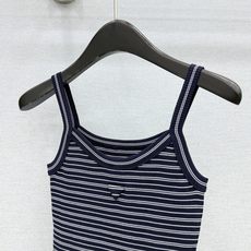 🛒𝐍𝐄𝐖 · 𝟐𝟎𝟐6/爆款现货【原版定制】Pra*|26新品短袖条纹针织吊带 系列款精致版型上身巨显 🛒𝐍𝐄𝐖 · 𝟐𝟎𝟐6/爆款现货【原版定制】Pra*|26新品短袖条纹针织吊带 系列款精致版型上身巨显