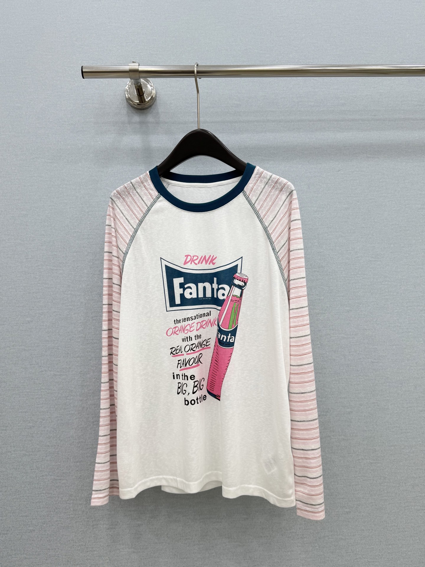 🛒𝐍𝐄𝐖 · 𝟐𝟎𝟐6/爆款现货【春夏上新】 设计师小众｜2026新款印花立体手工防晒长袖罩衫高订面料，