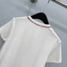 🛒𝐍𝐄𝐖 · 𝟐𝟎𝟐6/爆款现货【春夏上新】 设计师小众|2026新款印花立体手工短袖T高订面料,百搭版 🛒𝐍𝐄𝐖 · 𝟐𝟎𝟐6/爆款现货【春夏上新】 设计师小众|2026新款印花立体手工短袖T高订面料,百搭版