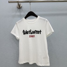 🛒𝐍𝐄𝐖 · 𝟐𝟎𝟐6/爆款现货【春夏上新】 设计师小众|2026新款刺绣字母手工短袖T高订面料,百搭版 🛒𝐍𝐄𝐖 · 𝟐𝟎𝟐6/爆款现货【春夏上新】 设计师小众|2026新款刺绣字母手工短袖T高订面料,百搭版