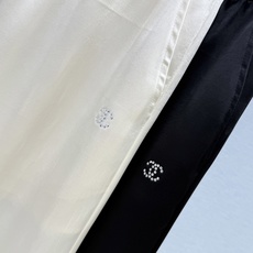 🛒𝐍𝐄𝐖 · 𝟐𝟎𝟐6/爆款现货原单高品质 Cha*|26新款烫钻织带拼接休闲裤颜色百搭高级 松紧腰 🛒𝐍𝐄𝐖 · 𝟐𝟎𝟐6/爆款现货原单高品质 Cha*|26新款烫钻织带拼接休闲裤颜色百搭高级 松紧腰