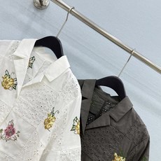 🛒𝐍𝐄𝐖 · 𝟐𝟎𝟐6/爆款现货原单品质 小众*|2026新品水溶拼接刺绣翻领衬衫精致版型,高级肌理细 🛒𝐍𝐄𝐖 · 𝟐𝟎𝟐6/爆款现货原单品质 小众*|2026新品水溶拼接刺绣翻领衬衫精致版型,高级肌理细