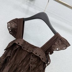 🛒𝐍𝐄𝐖 · 𝟐𝟎𝟐6/爆款现货原单品质 小众*|2026新品水溶花边刺绣吊带精致版型,高级肌理细腻 🛒𝐍𝐄𝐖 · 𝟐𝟎𝟐6/爆款现货原单品质 小众*|2026新品水溶花边刺绣吊带精致版型,高级肌理细腻