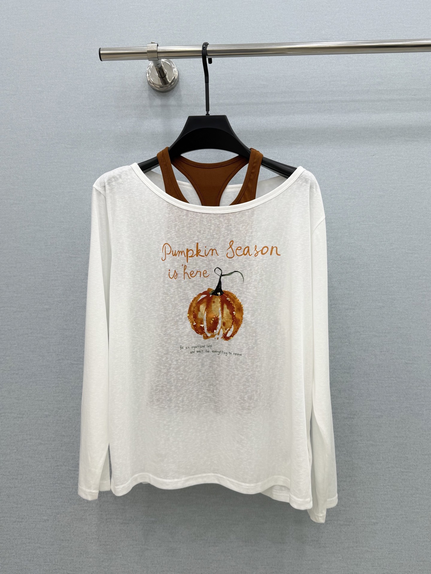 🛒𝐍𝐄𝐖 · 𝟐𝟎𝟐6/爆款现货设计师  小众｜2026新款手工订珠防晒背心长袖T恤两件套高订面料，百搭