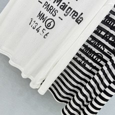🛒𝐍𝐄𝐖 · 𝟐𝟎𝟐6/爆款现货【春夏上新】 设计师小众|2026新款订珠防晒长袖罩衫高订面料,百搭版型 🛒𝐍𝐄𝐖 · 𝟐𝟎𝟐6/爆款现货【春夏上新】 设计师小众|2026新款订珠防晒长袖罩衫高订面料,百搭版型