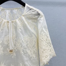 🛒𝐍𝐄𝐖 · 𝟐𝟎𝟐6/爆款现货原单品质 小众*|2026新款花边水溶欧根纱衬衫精致版型,蕾丝拼接,高 🛒𝐍𝐄𝐖 · 𝟐𝟎𝟐6/爆款现货原单品质 小众*|2026新款花边水溶欧根纱衬衫精致版型,蕾丝拼接,高
