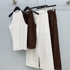 🛒𝐍𝐄𝐖 · 𝟐𝟎𝟐6/爆款现货原单品质 小众*|2026新品水溶拼接菱格刺绣挂脖吊带➕长裤套装精致版 🛒𝐍𝐄𝐖 · 𝟐𝟎𝟐6/爆款现货原单品质 小众*|2026新品水溶拼接菱格刺绣挂脖吊带➕长裤套装精致版