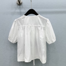 🛒𝐍𝐄𝐖 · 𝟐𝟎𝟐6/爆款现货原单品质 小众*|2026新品花边系带刺绣衬衫精致版型,高级肌理细腻 🛒𝐍𝐄𝐖 · 𝟐𝟎𝟐6/爆款现货原单品质 小众*|2026新品花边系带刺绣衬衫精致版型,高级肌理细腻