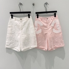 🛒𝐍𝐄𝐖 · 𝟐𝟎𝟐6/爆款现货【原单品质】小香风 |2026新品蕾丝贴布绣麻料休闲短裤 定制亚麻材质 🛒𝐍𝐄𝐖 · 𝟐𝟎𝟐6/爆款现货【原单品质】小香风 |2026新品蕾丝贴布绣麻料休闲短裤 定制亚麻材质