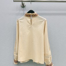 🛒𝐍𝐄𝐖 · 𝟐𝟎𝟐6/爆款现货原单品质 小众*|2026新品水溶拼接刺绣衬衫 精致版型,高级肌理细腻 🛒𝐍𝐄𝐖 · 𝟐𝟎𝟐6/爆款现货原单品质 小众*|2026新品水溶拼接刺绣衬衫 精致版型,高级肌理细腻