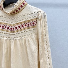 🛒𝐍𝐄𝐖 · 𝟐𝟎𝟐6/爆款现货原单品质 小众*|2026新品水溶拼接刺绣衬衫 精致版型,高级肌理细腻 🛒𝐍𝐄𝐖 · 𝟐𝟎𝟐6/爆款现货原单品质 小众*|2026新品水溶拼接刺绣衬衫 精致版型,高级肌理细腻