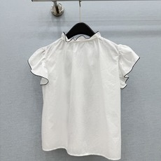 🛒𝐍𝐄𝐖 · 𝟐𝟎𝟐6/爆款现货原单品质 小众*|2026新品刺绣花边珊瑚袖衬衫精致版型,高级肌理细腻 🛒𝐍𝐄𝐖 · 𝟐𝟎𝟐6/爆款现货原单品质 小众*|2026新品刺绣花边珊瑚袖衬衫精致版型,高级肌理细腻