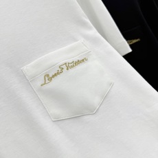 🛒𝐍𝐄𝐖 · 𝟐𝟎𝟐6/爆款现货【原单品质】Lv|2026新款刺绣T恤高订面料,百搭版型 ,上身的触感 🛒𝐍𝐄𝐖 · 𝟐𝟎𝟐6/爆款现货【原单品质】Lv|2026新款刺绣T恤高订面料,百搭版型 ,上身的触感