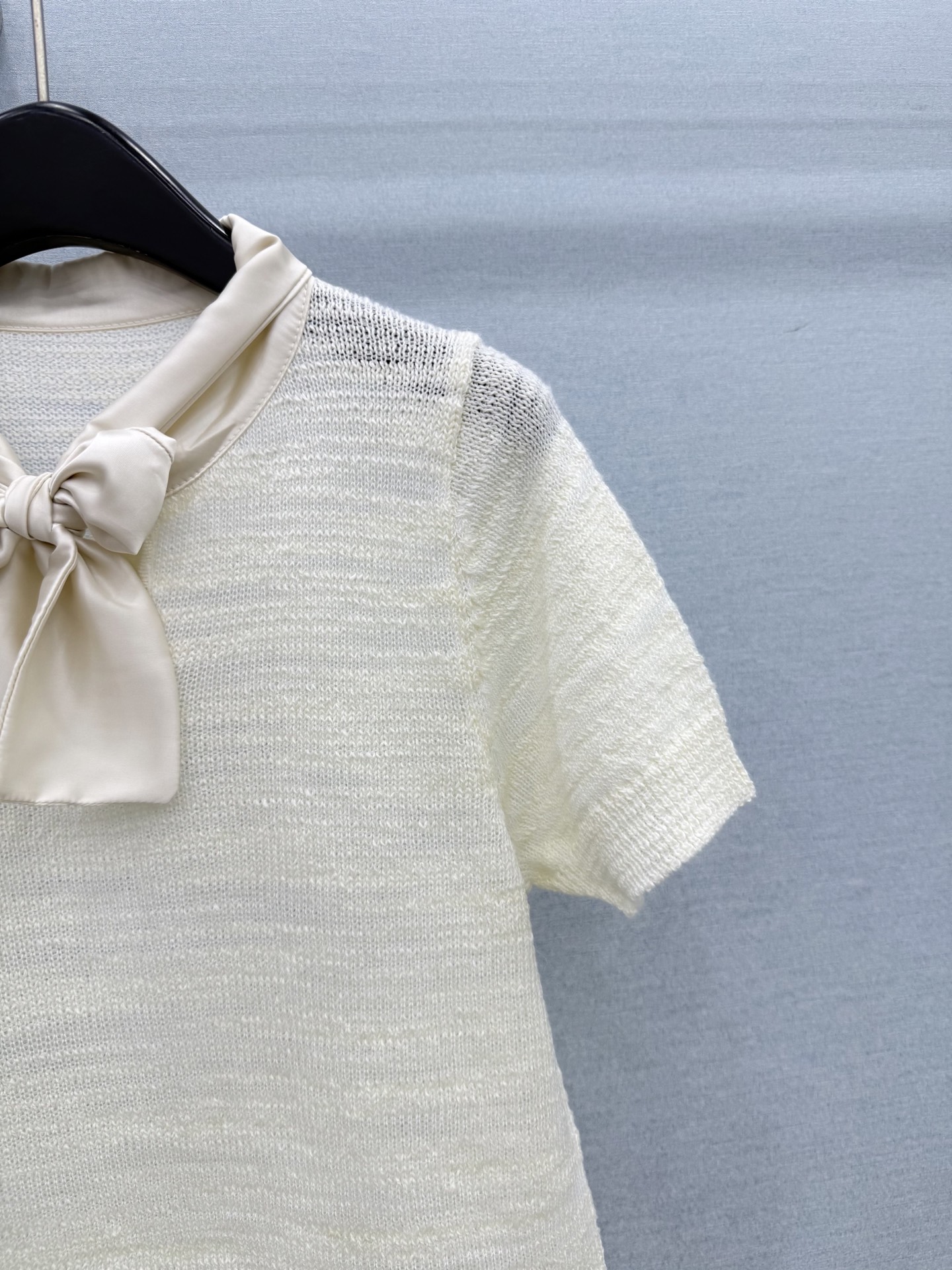 🛒𝐍𝐄𝐖 · 𝟐𝟎𝟐6/爆款现货【原单品质】小众｜2026新款系带针织衫老钱风穿搭  配西裤绝美定制面料