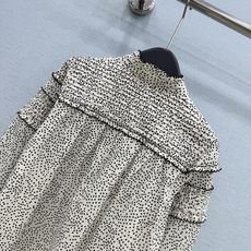 🛒𝐍𝐄𝐖 · 𝟐𝟎𝟐6/爆款现货原单品质 小众*|2026新品花边刺绣衬衫精致版型,高级肌理细腻 极简 🛒𝐍𝐄𝐖 · 𝟐𝟎𝟐6/爆款现货原单品质 小众*|2026新品花边刺绣衬衫精致版型,高级肌理细腻 极简