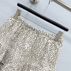 🛒𝐍𝐄𝐖 · 𝟐𝟎𝟐6/爆款现货原单品质 小众*|2026新品花边裤裙精致版型,高级肌理细腻 极简主义 🛒𝐍𝐄𝐖 · 𝟐𝟎𝟐6/爆款现货原单品质 小众*|2026新品花边裤裙精致版型,高级肌理细腻 极简主义