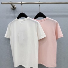 🛒𝐍𝐄𝐖 · 𝟐𝟎𝟐6/爆款现货【原单品质】Dio*|2026新款印花T恤高订面料,百搭版型 ,上身的 🛒𝐍𝐄𝐖 · 𝟐𝟎𝟐6/爆款现货【原单品质】Dio*|2026新款印花T恤高订面料,百搭版型 ,上身的