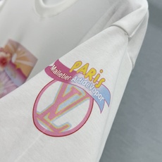 🛒𝐍𝐄𝐖 · 𝟐𝟎𝟐6/爆款现货【原单品质】L*|2026新款印花T恤高订面料,百搭版型 ,上身的触感 🛒𝐍𝐄𝐖 · 𝟐𝟎𝟐6/爆款现货【原单品质】L*|2026新款印花T恤高订面料,百搭版型 ,上身的触感