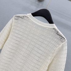 🛒𝐍𝐄𝐖 · 𝟐𝟎𝟐6/爆款现货【原单品质】小众|2026新款镂空针织衫老钱风穿搭 配西裤绝美定制面料 🛒𝐍𝐄𝐖 · 𝟐𝟎𝟐6/爆款现货【原单品质】小众|2026新款镂空针织衫老钱风穿搭 配西裤绝美定制面料