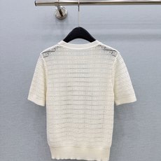🛒𝐍𝐄𝐖 · 𝟐𝟎𝟐6/爆款现货【原单品质】小众|2026新款镂空针织衫老钱风穿搭 配西裤绝美定制面料 🛒𝐍𝐄𝐖 · 𝟐𝟎𝟐6/爆款现货【原单品质】小众|2026新款镂空针织衫老钱风穿搭 配西裤绝美定制面料