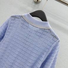 🛒𝐍𝐄𝐖 · 𝟐𝟎𝟐6/爆款现货【原单品质】小众|2026新款翻领镂空针织衫老钱风穿搭 气质绝美定制面 🛒𝐍𝐄𝐖 · 𝟐𝟎𝟐6/爆款现货【原单品质】小众|2026新款翻领镂空针织衫老钱风穿搭 气质绝美定制面
