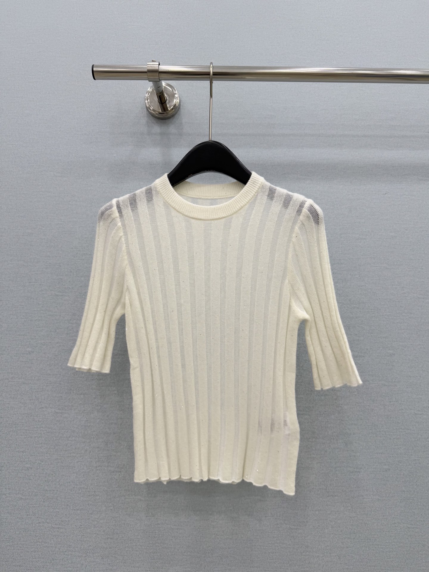 🛒𝐍𝐄𝐖 · 𝟐𝟎𝟐6/爆款现货【原单品质】小众｜2026新款亚麻坑条针织衫老钱风穿搭  气质百搭绝美定