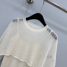 🛒𝐍𝐄𝐖 · 𝟐𝟎𝟐6/爆款现货【原单品质】小众|2026新款羊毛镂空斗篷两件套针织衫老钱风穿搭 气质 🛒𝐍𝐄𝐖 · 𝟐𝟎𝟐6/爆款现货【原单品质】小众|2026新款羊毛镂空斗篷两件套针织衫老钱风穿搭 气质
