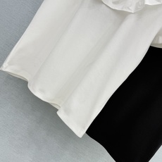 🛒𝐍𝐄𝐖 · 𝟐𝟎𝟐6/爆款现货【原单品质】L*|2026新款荷叶边T恤高订面料,百搭版型 ,上身的触 🛒𝐍𝐄𝐖 · 𝟐𝟎𝟐6/爆款现货【原单品质】L*|2026新款荷叶边T恤高订面料,百搭版型 ,上身的触
