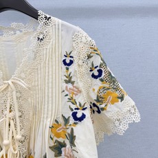 🛒𝐍𝐄𝐖 · 𝟐𝟎𝟐6/爆款现货原单品质 小众*|2026新品水溶刺绣衬衫 精致版型,高级肌理细腻 极简 🛒𝐍𝐄𝐖 · 𝟐𝟎𝟐6/爆款现货原单品质 小众*|2026新品水溶刺绣衬衫 精致版型,高级肌理细腻 极简
