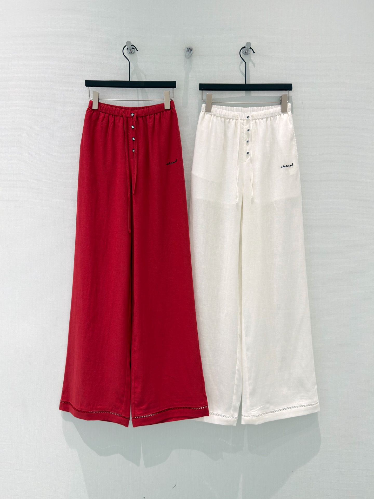 🛒𝐍𝐄𝐖 · 𝟐𝟎𝟐6/爆款现货【原单品质】小香风 ｜2026新品天丝麻料休闲短长裤定制材质  (高级工