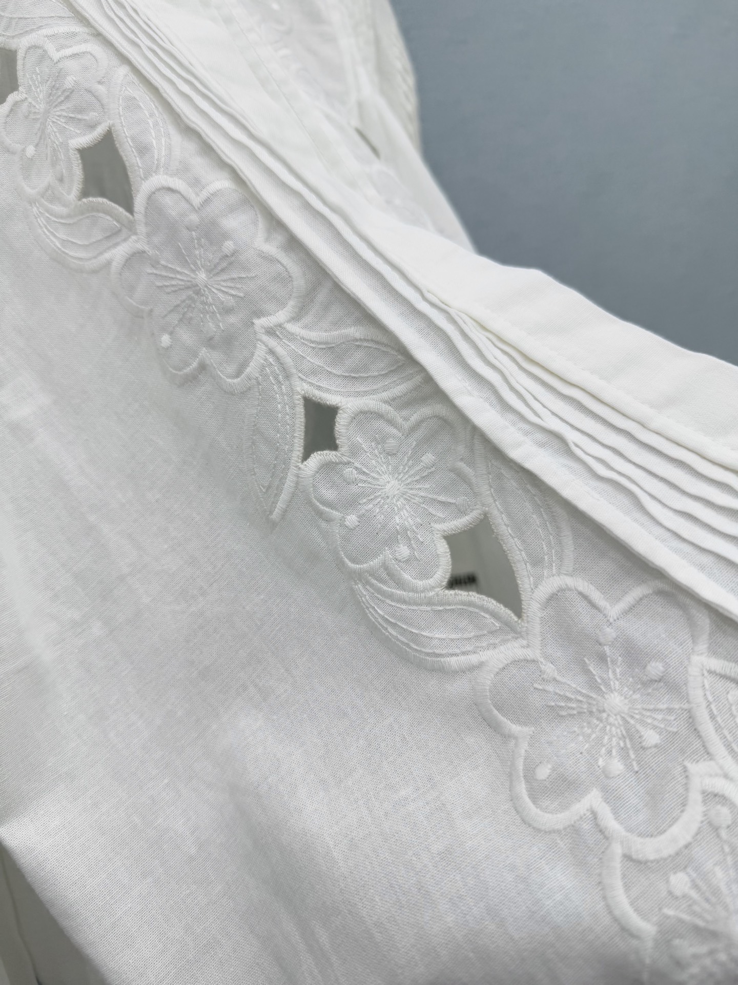 🛒𝐍𝐄𝐖 · 𝟐𝟎𝟐6/爆款现货 原单品质  小众｜26经典花边水溶刺绣花边衬衫 法式风极致穿搭 最新系列单品 强烈推荐