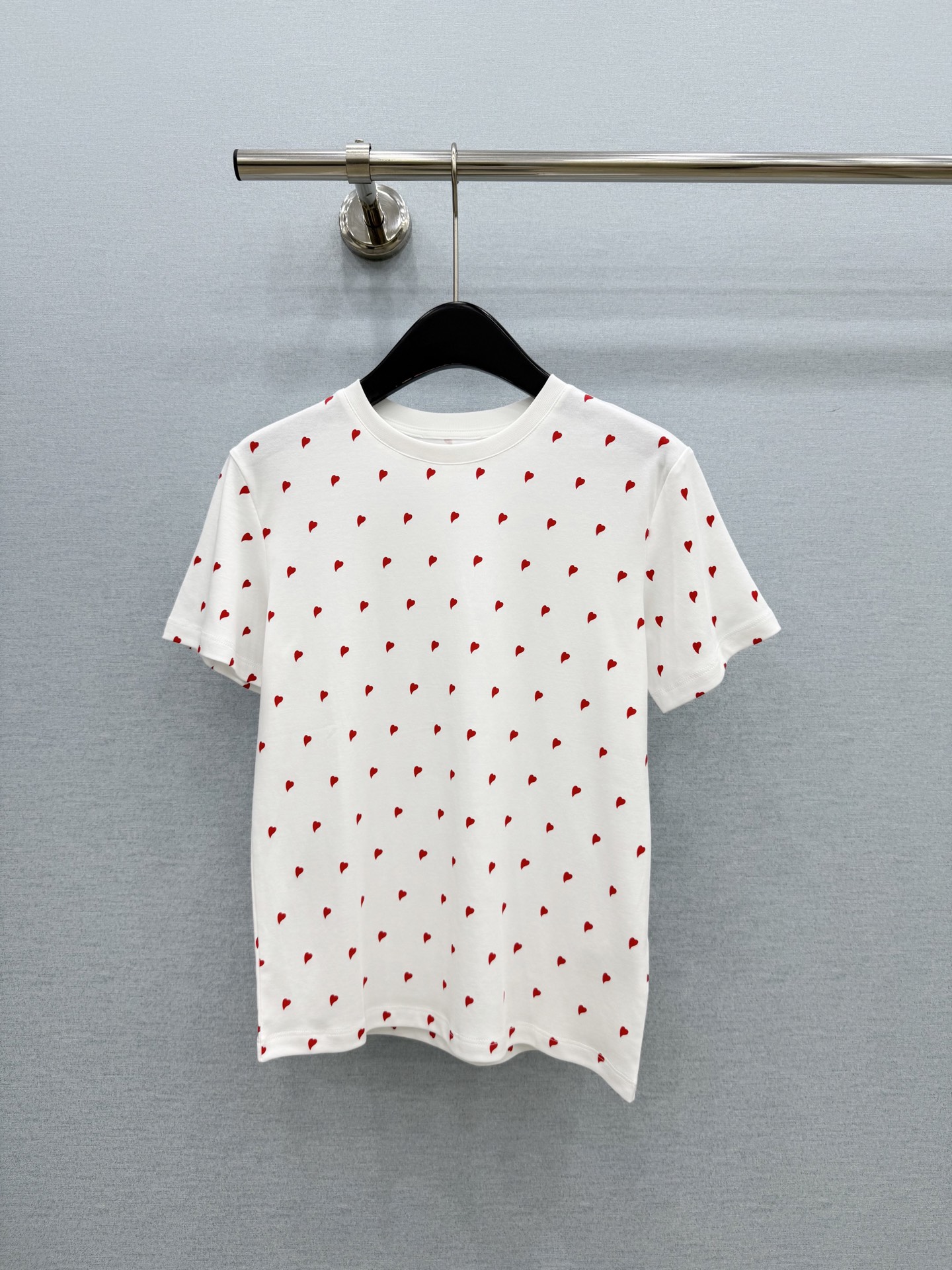 🛒𝐍𝐄𝐖 · 𝟐𝟎𝟐6/爆款现货 【原单品质】F*｜2026新款印花T恤 高订面料，百搭版型  ，上身的触感谁穿谁知道的