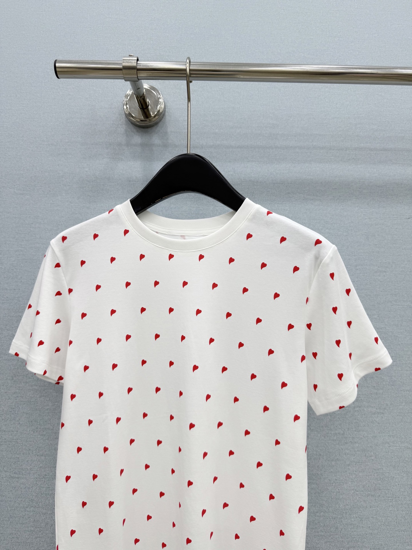 🛒𝐍𝐄𝐖 · 𝟐𝟎𝟐6/爆款现货 【原单品质】F*｜2026新款印花T恤 高订面料，百搭版型  ，上身的触感谁穿谁知道的