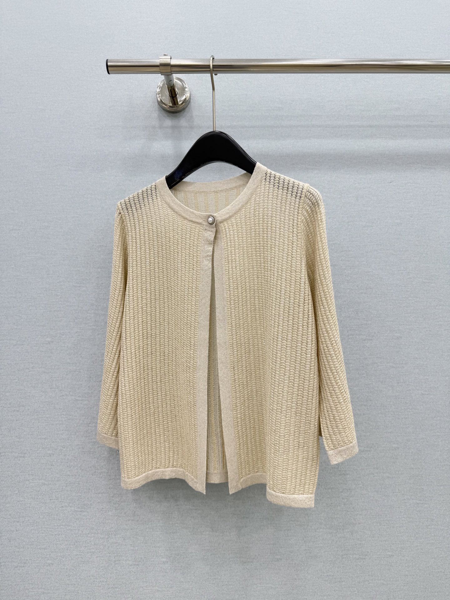 🛒𝐍𝐄𝐖 · 𝟐𝟎𝟐6/爆款现货 【原单品质】小众｜2026新款镂空钩花针织开衫 老钱风穿搭  甜美气质感拉满 绝美 定