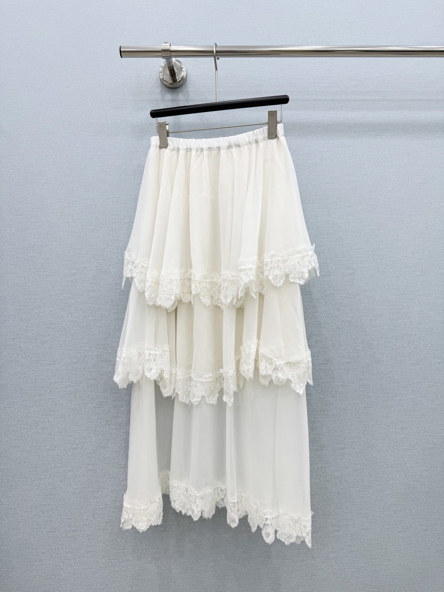 🛒𝐍𝐄𝐖 · 𝟐𝟎𝟐6/爆款现货 原单品质  小众｜26经典蛋糕式花边半裙 法式风极致穿搭 最新系列单品 强烈推荐  宽