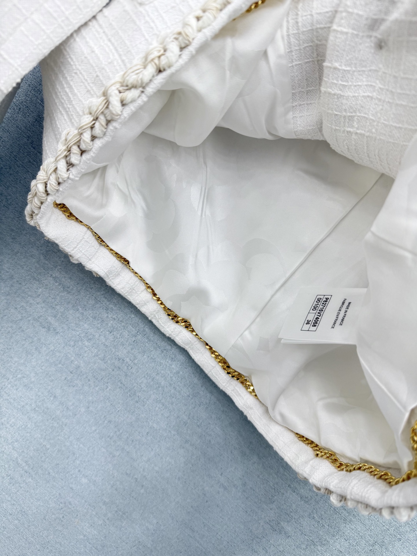 🛒𝐍𝐄𝐖 · 𝟐𝟎𝟐6/爆款现货 【原单品质】Cha*｜26秋冬新品粗花呢外套 系列款 专属编织花边设计  山茶花内衬搭