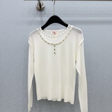 🛒𝐍𝐄𝐖 · 𝟐𝟎𝟐6/爆款现货 【原单品质】Ch*|2026新款订钻羊绒针织衫 老钱风穿搭 气质百搭绝美 定制面料弹 🛒𝐍𝐄𝐖 · 𝟐𝟎𝟐6/爆款现货 【原单品质】Ch*|2026新款订钻羊绒针织衫 老钱风穿搭 气质百搭绝美 定制面料弹