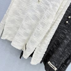🛒𝐍𝐄𝐖 · 𝟐𝟎𝟐6/爆款现货 【原单品质】小众|2026新款特种纱线钻扣针织套头衫 高订面料,法式风衬得脖颈修长,裁 🛒𝐍𝐄𝐖 · 𝟐𝟎𝟐6/爆款现货 【原单品质】小众|2026新款特种纱线钻扣针织套头衫 高订面料,法式风衬得脖颈修长,裁