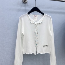 🛒𝐍𝐄𝐖 · 𝟐𝟎𝟐6/爆款现货 【原单品质】小众|2026新款手工针织开衫 老钱风穿搭 气质百搭绝美 定制面料弹力超 🛒𝐍𝐄𝐖 · 𝟐𝟎𝟐6/爆款现货 【原单品质】小众|2026新款手工针织开衫 老钱风穿搭 气质百搭绝美 定制面料弹力超